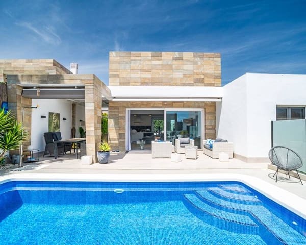 3 bedroom Villa for sale in Algorfa with pool garage - € 585,000 (Ref: 9809846)