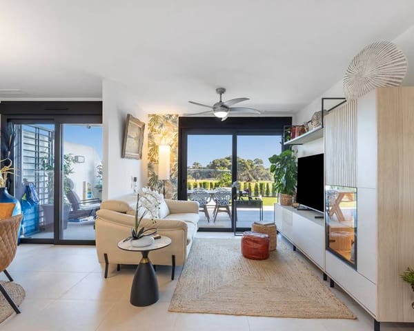 2 chambre Appartement à vendre à Rocio del Mar, Torrevieja avec piscine garage - 519 000 € (Ref: 9816203)