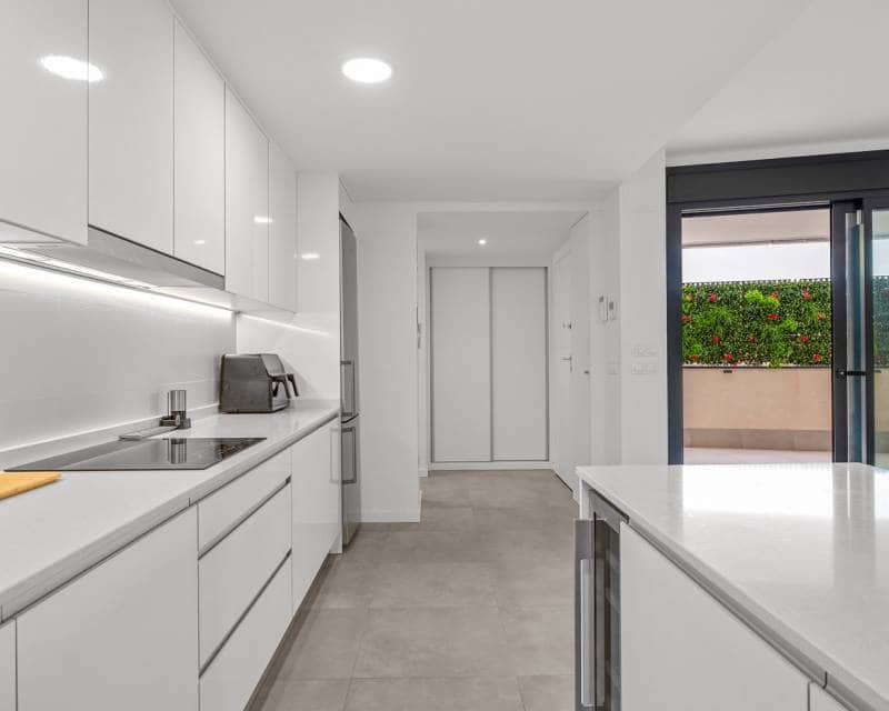 3 soveværelse Lejlighed til salg i Campoamor med swimmingpool - € 349.000 (Ref: 9816642)