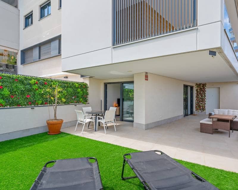 3 soveværelse Lejlighed til salg i Campoamor med swimmingpool - € 349.000 (Ref: 9816642)