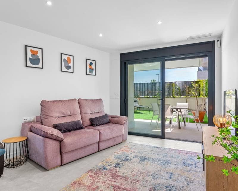 3 soveværelse Lejlighed til salg i Campoamor med swimmingpool - € 349.000 (Ref: 9816642)