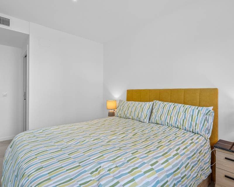 3 soveværelse Lejlighed til salg i Campoamor med swimmingpool - € 349.000 (Ref: 9816642)