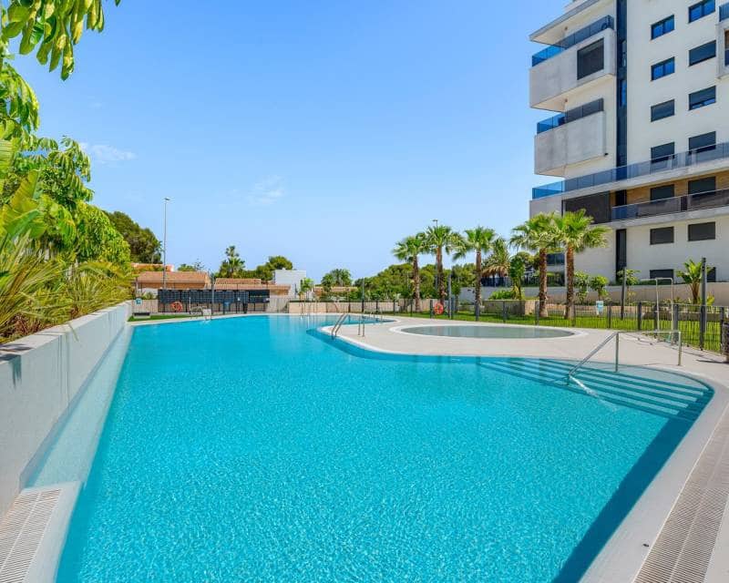 3 soveværelse Lejlighed til salg i Campoamor med swimmingpool - € 349.000 (Ref: 9816642)