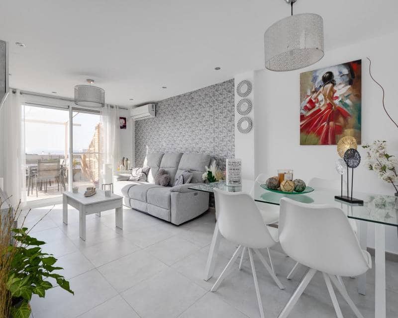 3 sypialnia Penthouse na sprzedaż w Torrevieja - 299 000 € (Ref: 9818626)