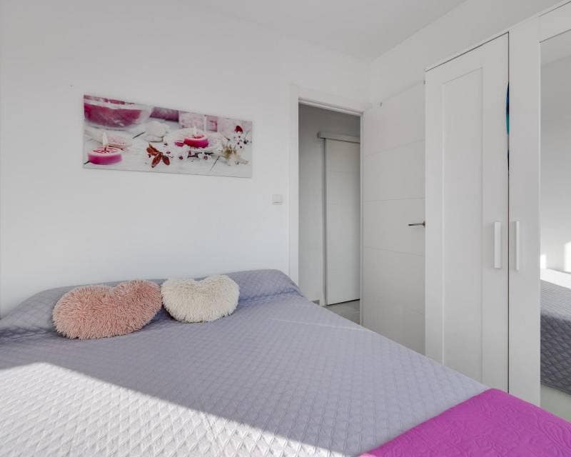 3 sypialnia Penthouse na sprzedaż w Torrevieja - 299 000 € (Ref: 9818626)