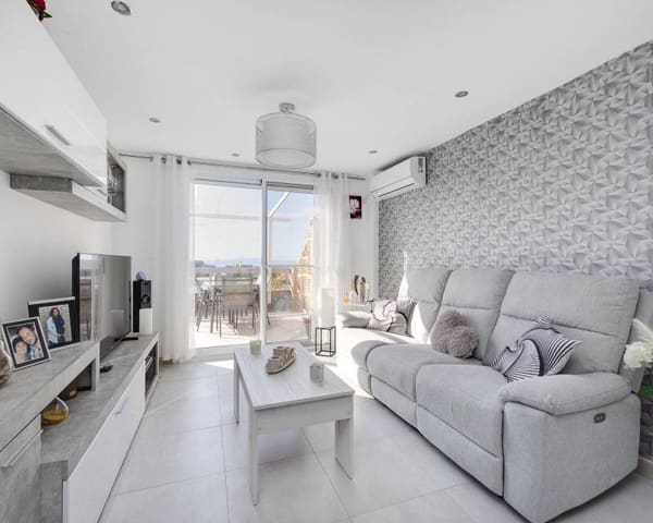 3 sypialnia Penthouse na sprzedaż w Playa de los Náufragos, Torrevieja - 299 000 € (Ref: 9818626)