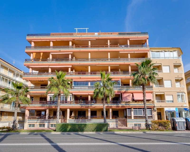 3 sypialnia Penthouse na sprzedaż w Torrevieja - 299 000 € (Ref: 9818626)