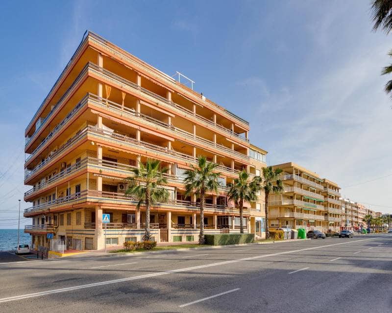 3 sypialnia Penthouse na sprzedaż w Torrevieja - 299 000 € (Ref: 9818626)