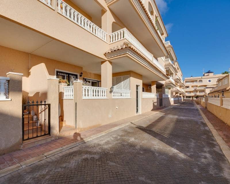 2 soverom Hus til salgs i Los Dolses med svømmebasseng garasje - € 199 000 (Ref: 9818855)