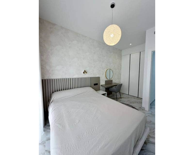 3 chambre Penthouse à vendre à Guardamar del Segura avec garage - 460 000 € (Ref: 9819249)