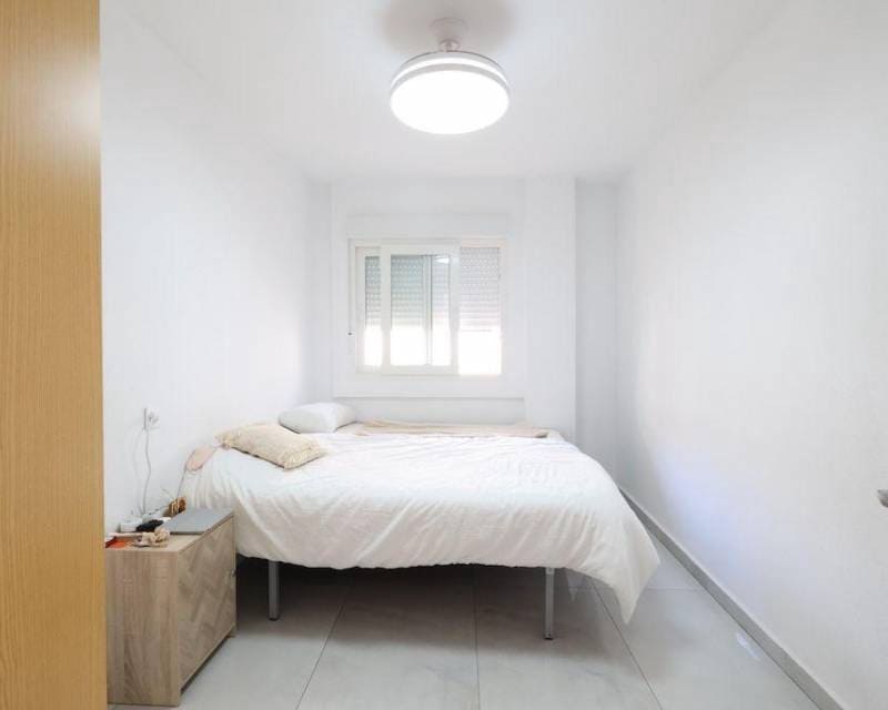 3 slaapkamer Appartement te koop in Torrevieja met garage - € 249.000 (Ref: 9821225)