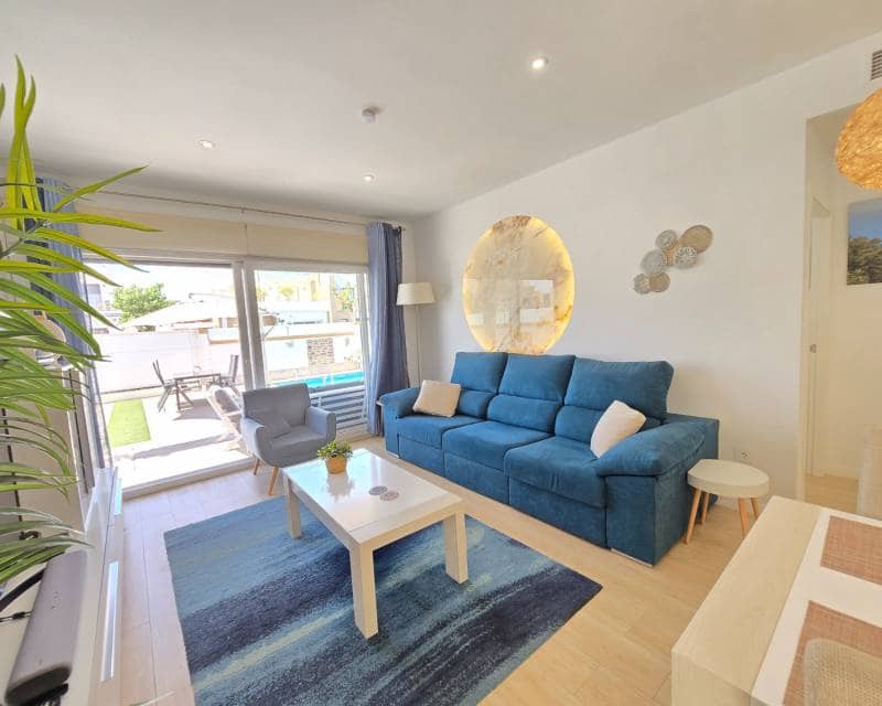 3 soveværelse Villa til salg i Pilar de la Horadada med swimmingpool garage - € 450.000 (Ref: 9821226)