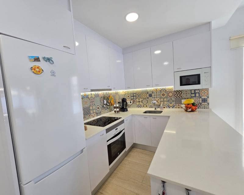 3 soveværelse Villa til salg i Pilar de la Horadada med swimmingpool garage - € 450.000 (Ref: 9821226)