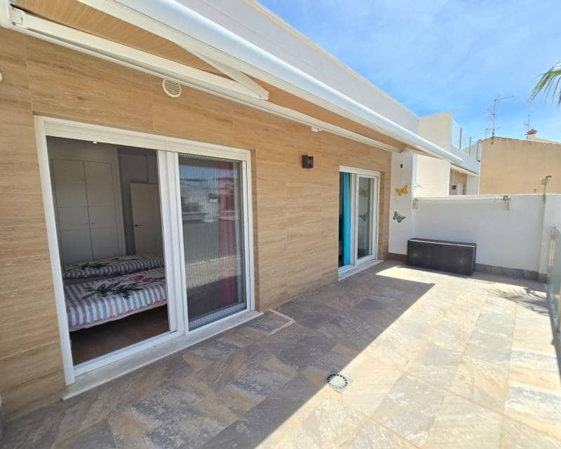 3 soveværelse Villa til salg i Pilar de la Horadada med swimmingpool garage - € 450.000 (Ref: 9821226)