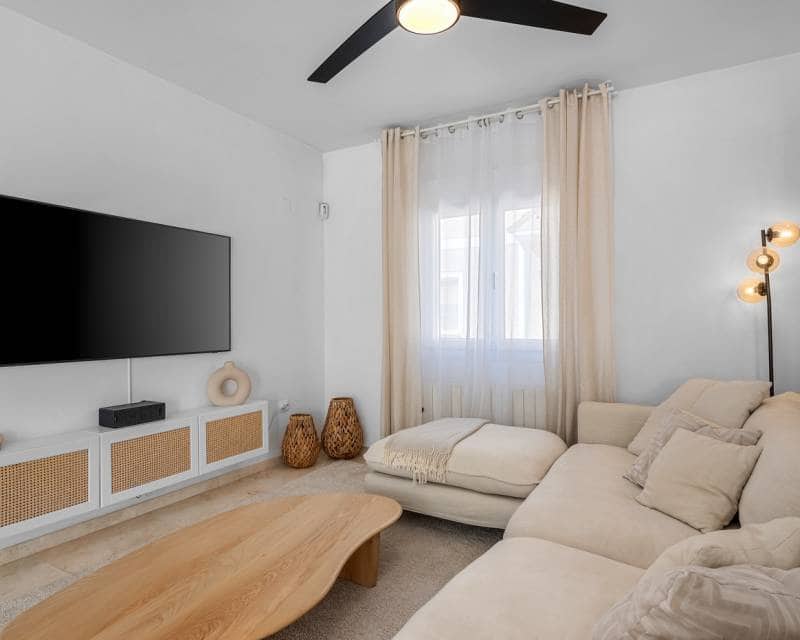 4 bedroom Terraced Villa for sale in Playa de San Juan with pool garage - € 669,000 (Ref: 9823786)