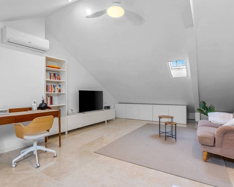 4 bedroom Terraced Villa for sale in Playa de San Juan with pool garage - € 669,000 (Ref: 9823786)