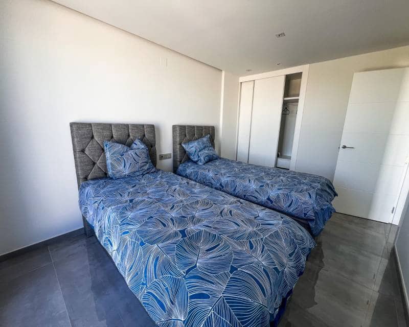 3 makuuhuone Huvila myytävänä paikassa Los Balcones mukana uima-altaan 
autotalli - 620 000 € (Ref: 9832772)