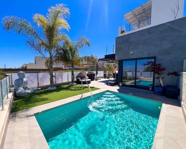 3 soveværelse Villa til salg i Los Balcones med swimmingpool garage - € 620.000 (Ref: 9832772)