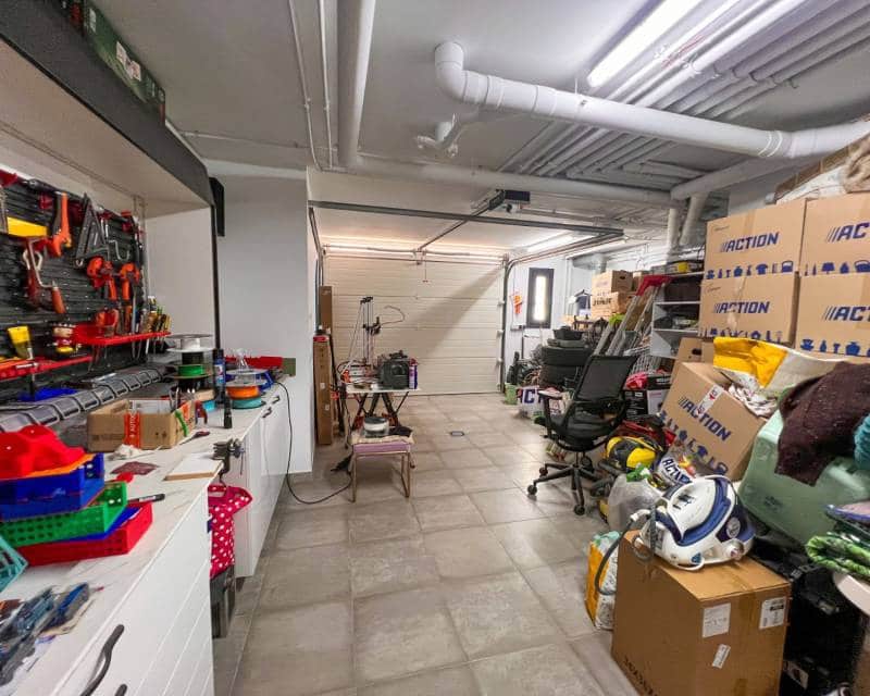 3 makuuhuone Huvila myytävänä paikassa Los Balcones mukana uima-altaan 
autotalli - 620 000 € (Ref: 9832772)