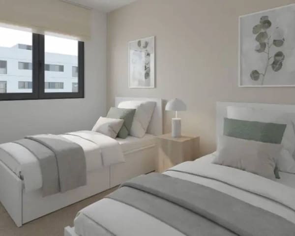 3 quarto Penthouse para venda em Paus - Poligono San Blas, Alicante cidade com piscina - 430 000 € (Ref: 9834593)
