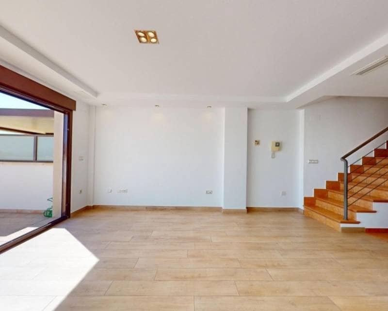 Adosado de 3 habitaciones en Arenales del Sol en venta con piscina garaje - 525.000 € (Ref: 9838320)