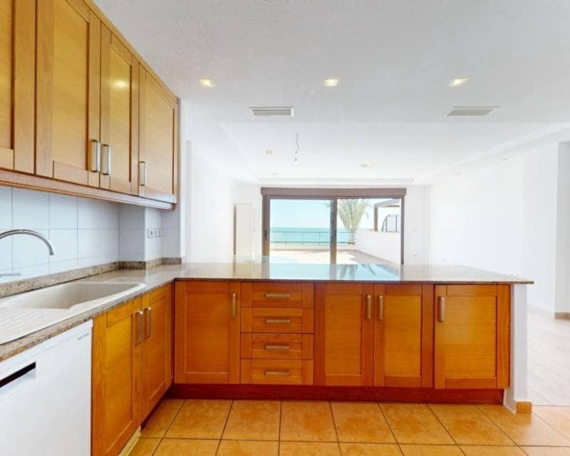 Adosado de 3 habitaciones en Arenales del Sol en venta con piscina garaje - 525.000 € (Ref: 9838320)