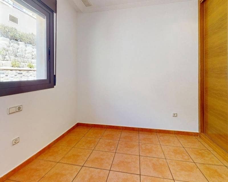 Adosado de 3 habitaciones en Arenales del Sol en venta con piscina garaje - 525.000 € (Ref: 9838320)