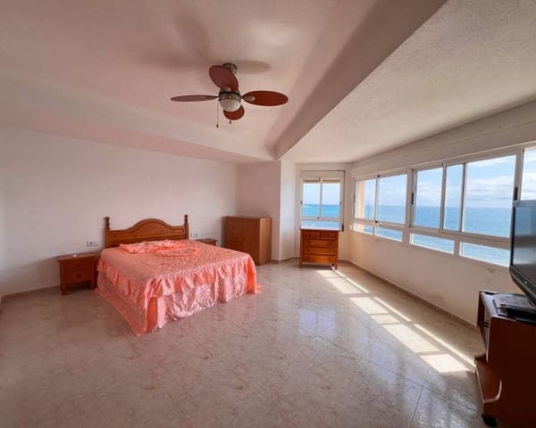 4 Zimmer Apartment zu verkaufen in Playa del Cura, Torrevieja mit Pool - 350.000 € (Ref: 9841327)