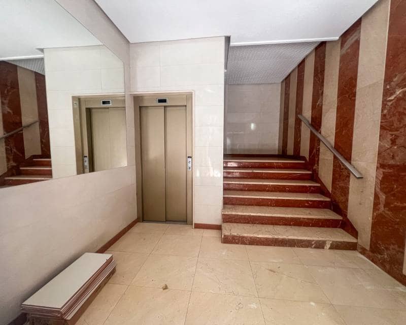 4 soverom Leilighet til salgs i Torrevieja - € 285 000 (Ref: 9841764)