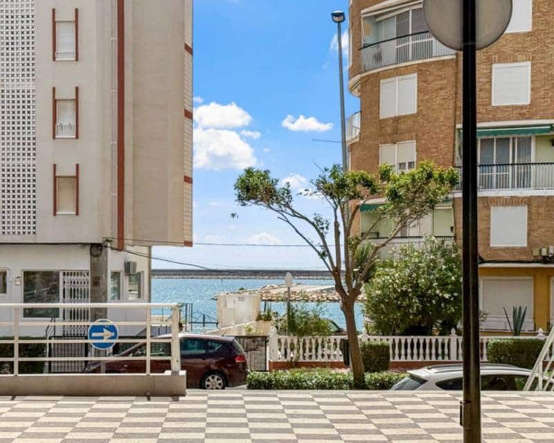 3 camera da letto Appartamento in vendita in Torrevieja - 244.000 € (Rif: 9844018)