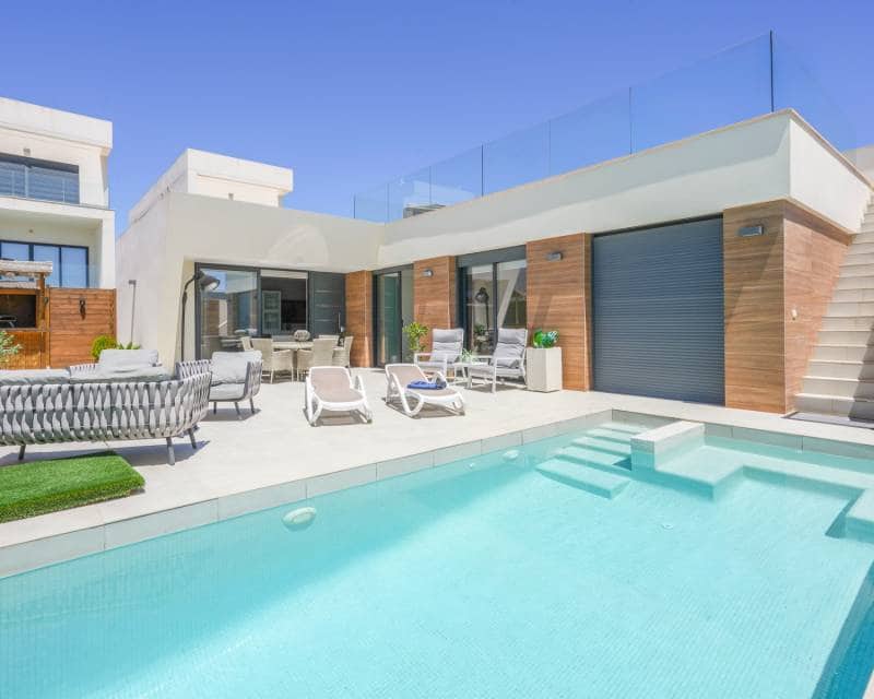 4 camera da letto Villa in vendita in Benijofar con piscina garage - 690.000 € (Rif: 9852165)
