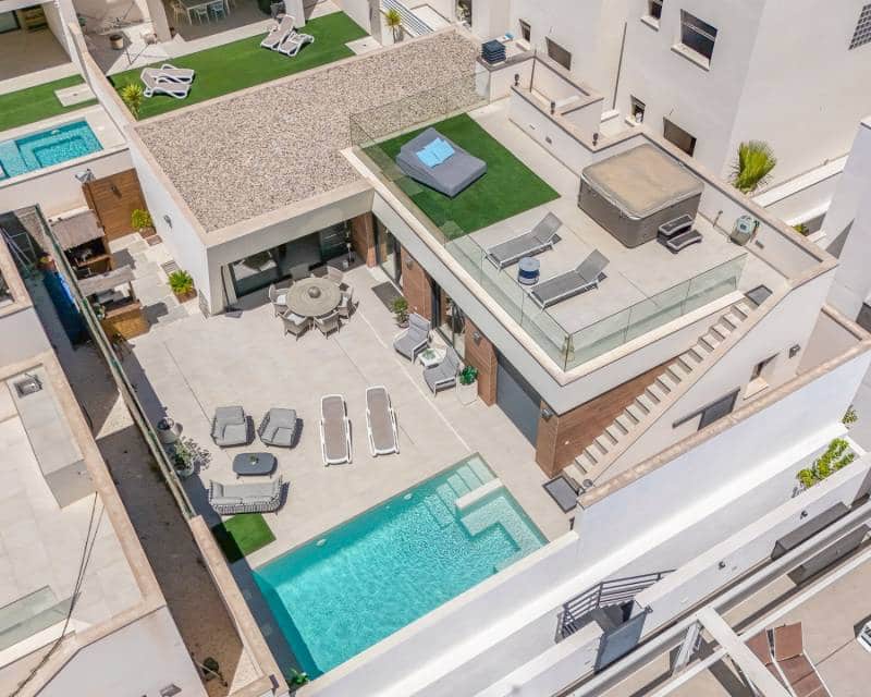 4 camera da letto Villa in vendita in Benijofar con piscina garage - 690.000 € (Rif: 9852165)