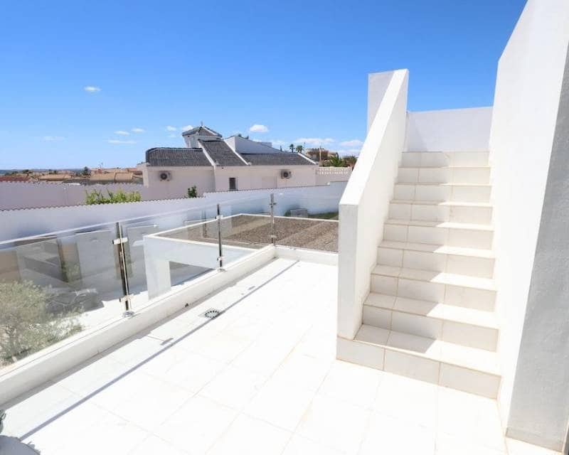 3 soveværelse Villa til salg i La Marquesa med swimmingpool garage - € 699.000 (Ref: 9860877)