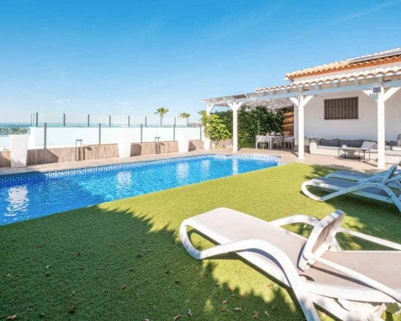 3 sypialnia Willa na sprzedaż w San Fulgencio z basenem garażem - 495 000 € (Ref: 9863456)