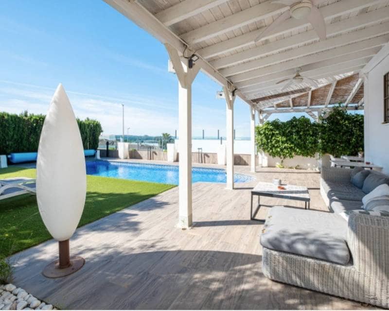 3 sypialnia Willa na sprzedaż w San Fulgencio z basenem garażem - 495 000 € (Ref: 9863456)