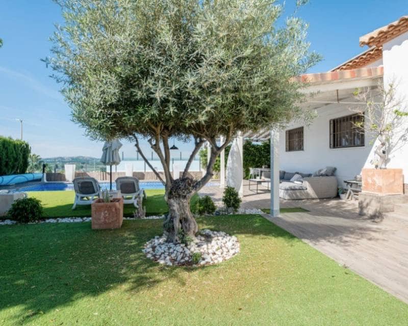 3 sypialnia Willa na sprzedaż w San Fulgencio z basenem garażem - 495 000 € (Ref: 9863456)