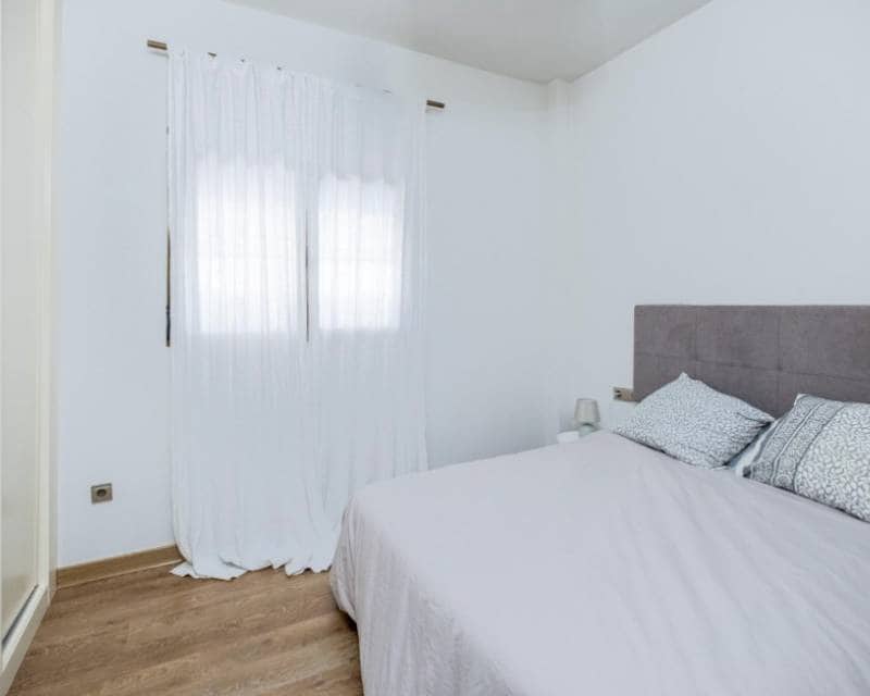 3 sypialnia Willa na sprzedaż w San Fulgencio z basenem garażem - 495 000 € (Ref: 9863456)