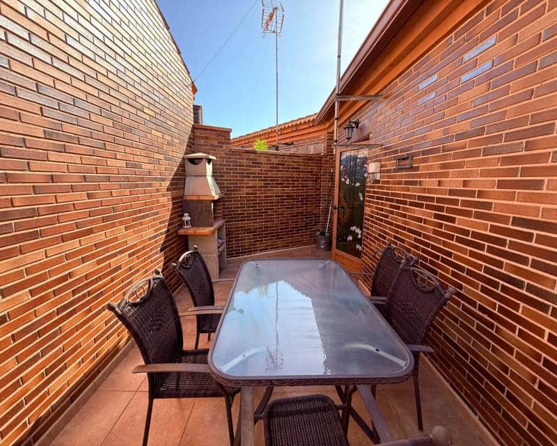 3 soverom Villa til salgs i Rojales med garasje - € 348 000 (Ref: 9863574)