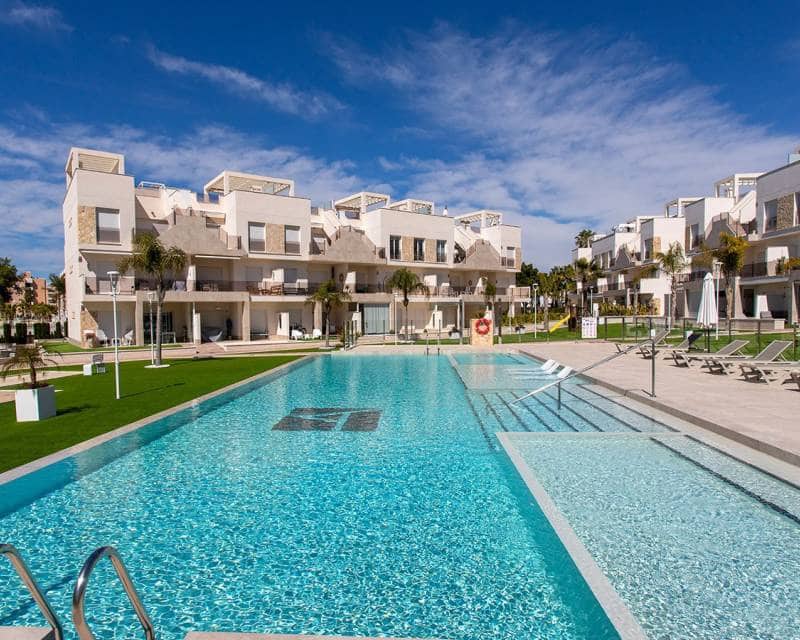 2 slaapkamer Penthouse te koop in El Raso met zwembad - € 325.000 (Ref: 9865569)