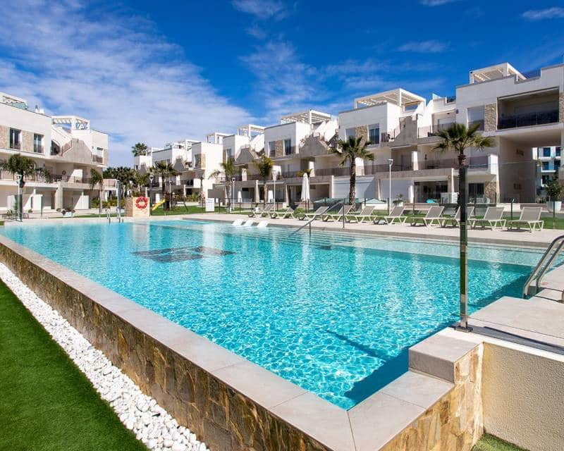 2 slaapkamer Penthouse te koop in El Raso met zwembad - € 325.000 (Ref: 9865569)