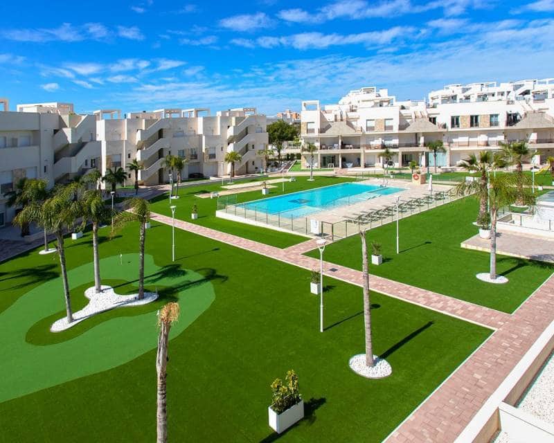2 slaapkamer Penthouse te koop in El Raso met zwembad - € 325.000 (Ref: 9865569)