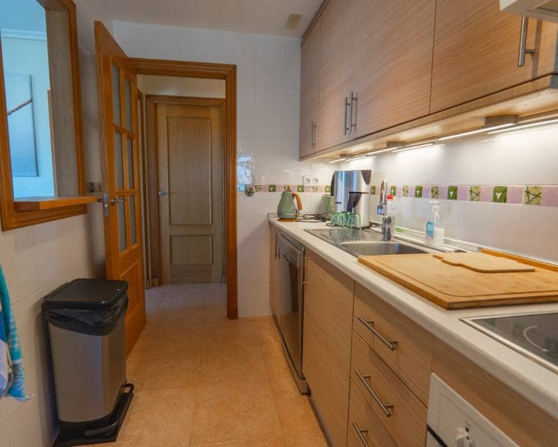 3 sypialnia Apartament na sprzedaż w Guardamar del Segura z basenem - 340 000 € (Ref: 9866110)