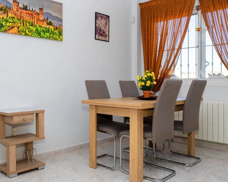 2 slaapkamer Villa te koop in Benijofar met zwembad garage - € 259.900 (Ref: 9866111)