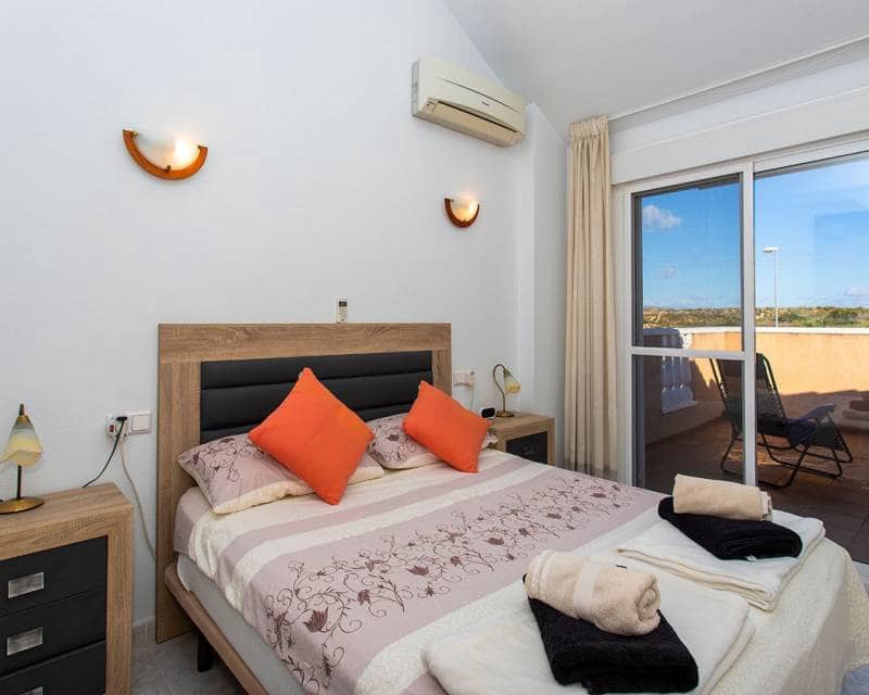 2 slaapkamer Villa te koop in Benijofar met zwembad garage - € 259.900 (Ref: 9866111)