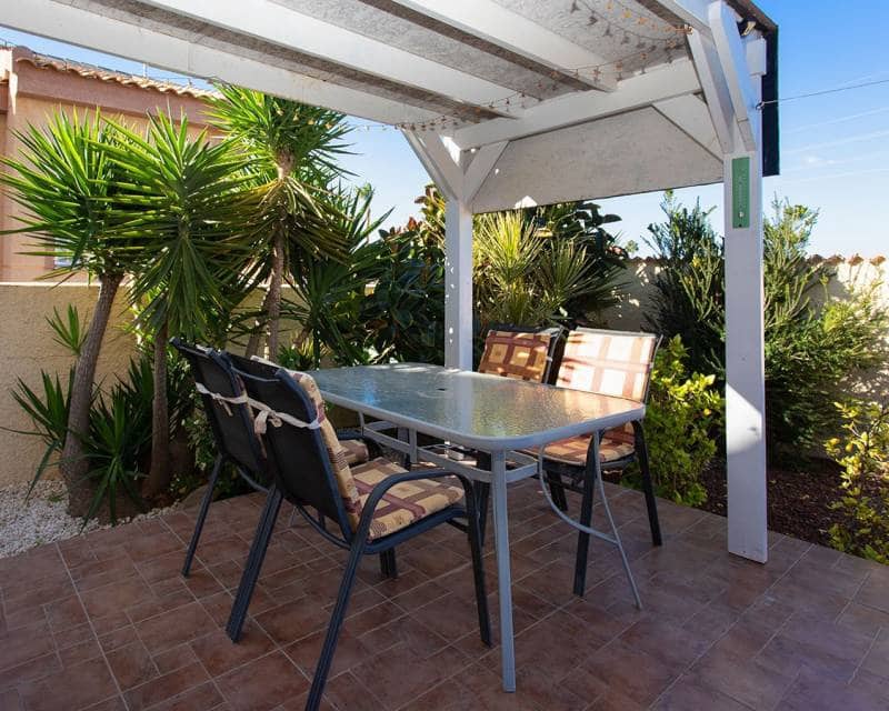 2 slaapkamer Villa te koop in Benijofar met zwembad garage - € 259.900 (Ref: 9866111)