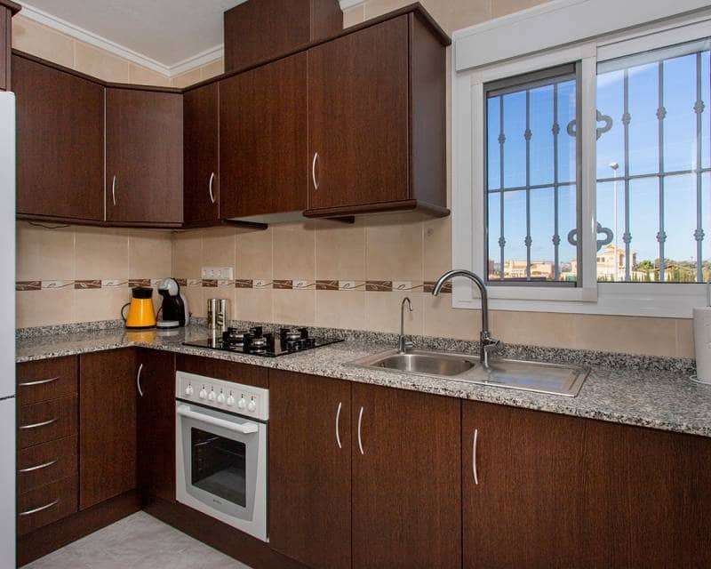 2 slaapkamer Villa te koop in Benijofar met zwembad garage - € 259.900 (Ref: 9866111)