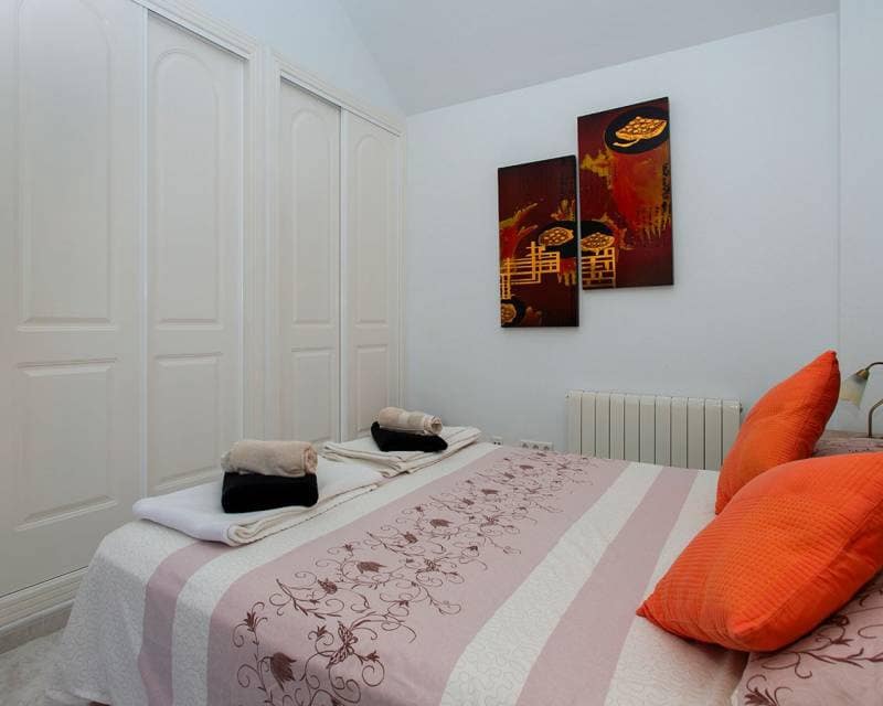 2 slaapkamer Villa te koop in Benijofar met zwembad garage - € 259.900 (Ref: 9866111)