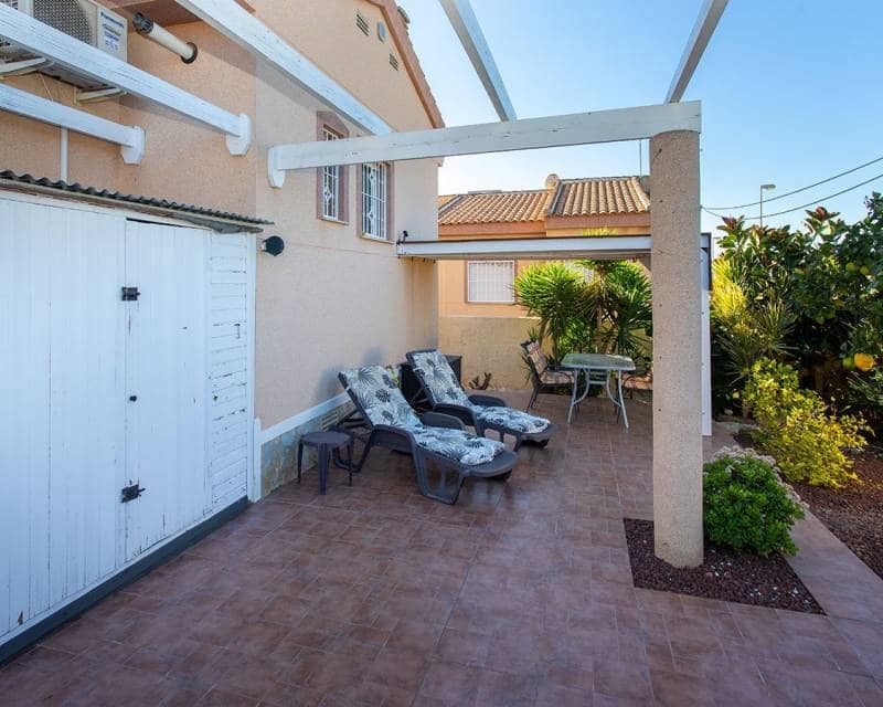 2 slaapkamer Villa te koop in Benijofar met zwembad garage - € 259.900 (Ref: 9866111)