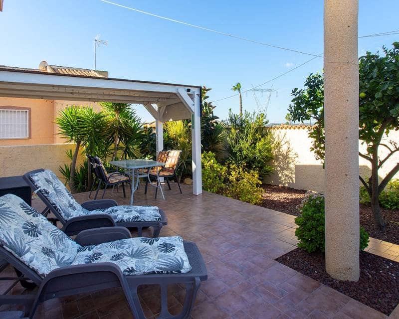 2 slaapkamer Villa te koop in Benijofar met zwembad garage - € 259.900 (Ref: 9866111)