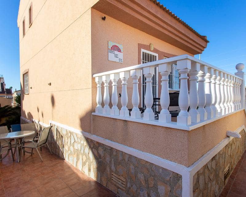 2 slaapkamer Villa te koop in Benijofar met zwembad garage - € 259.900 (Ref: 9866111)